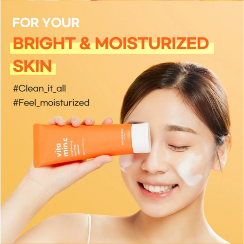 THE FACE SHOP Vitamin Brightening Foaming Cleanser 150ml - Vitamin C Enriched Brightening Cleanser